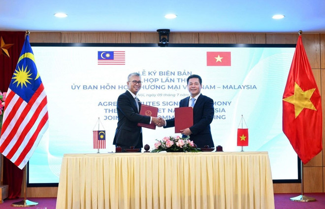 viet-nam-malaysia-747273.jpg