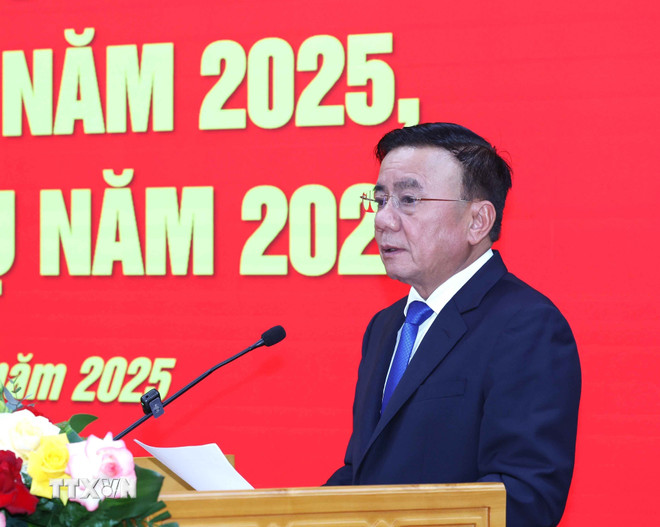 ttxvn-thuong-truc-ban-bi-thu-tran-cam-tu-chu-tri-hoi-nghi-trien-khai-nhiem-vu-nam-2026-dang-bo-cac-co-quan-dang-trung-uong-8501505-6.jpg