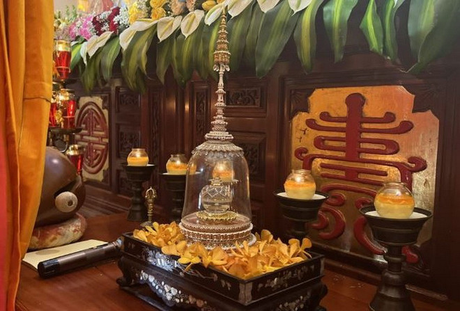 ชา-ลอย-พัท.jpg
