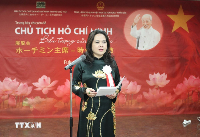 Ms. Vu Chi Mai, Consulate General of Vietnam in Fukuoka, speaks at the opening ceremony of the Exhibition. (Photo: Pham Tuan/VNA) ttxvn-chu-tich-ho-chi-minh-3.jpg