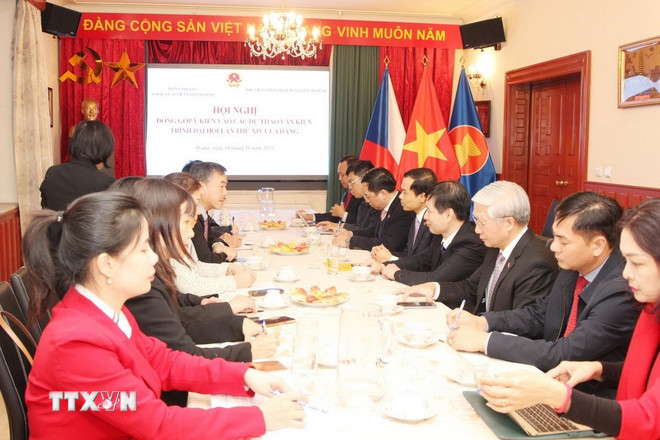 ttxvn-doan-cong-tac-hoc-vien-chinh-tri-quoc-gia-ho-chi-minh-lam-viec-tai-ch-sec-8406463.jpg