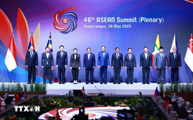 ttxvn-thu-tuong-tham-du-phien-toan-the-hoi-nghi-cap-cao-asean-lan-thu-46-8054140-2.jpg
