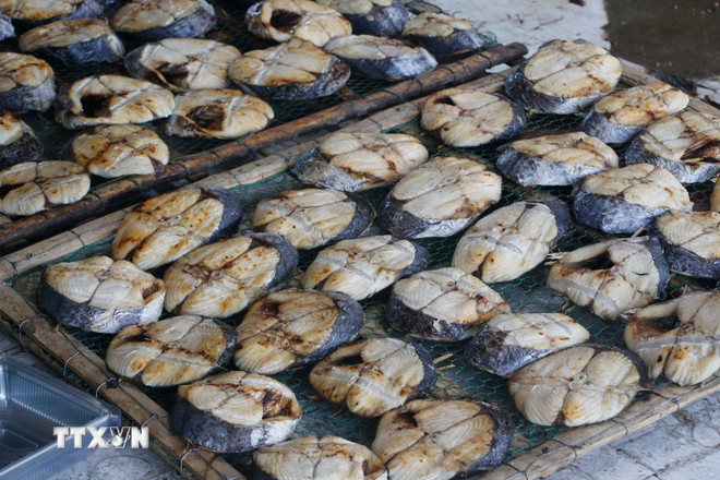 (Photo: Bich Hue/VNA) ttxvn-ca-thu1.jpg
