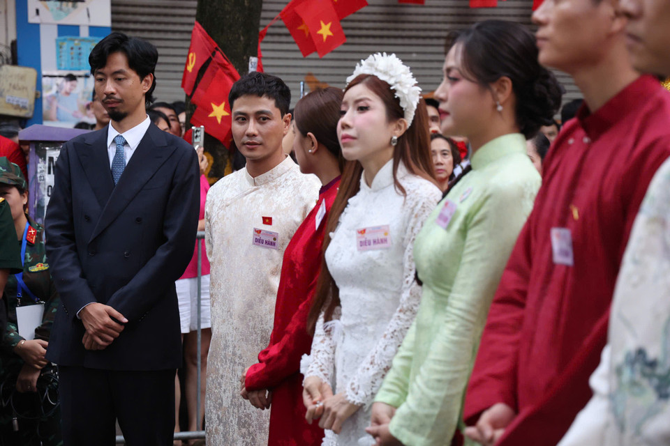 Rapper Đen Vâu cho biết anh tự hào khi được tham gia lễ diễu binh. (Ảnh: Hồng Kiều/Vietnam+)