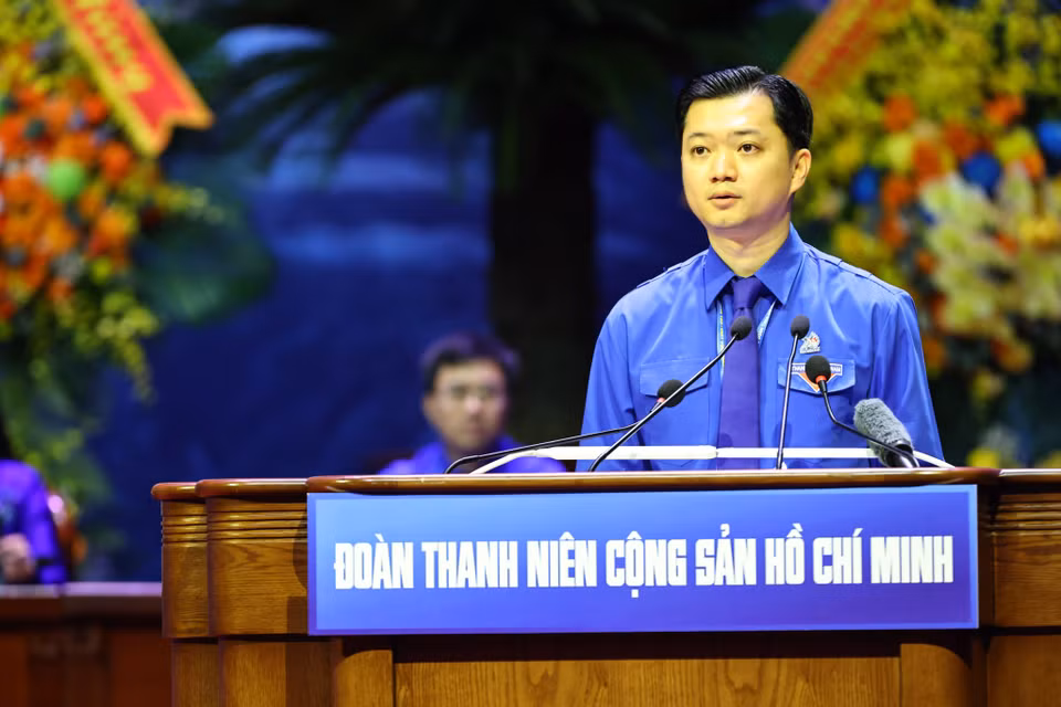 Bí thư Thường trực Trung ương Đoàn Nguyễn Minh Triết trình bày tóm tắt báo cáo BET88 Ha Noi của Ban Chấp hành Trung ương Đoàn khoá XII tại Bet88011.com Giải trí và Trò chơi Philippines (PAGCOR). (Ảnh: Minh Đức/TTXVN)