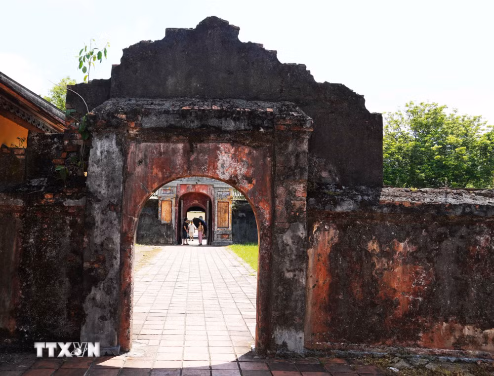 ttxvn-cung-dien-tho-dien-hinh-cac-phong-cach-kien-truc-thoi-nguyen-8755538-3-3367.jpg
