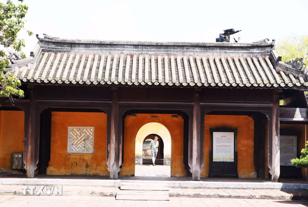 ttxvn-cung-dien-tho-dien-hinh-cac-phong-cach-kien-truc-thoi-nguyen-8755538-5.jpg