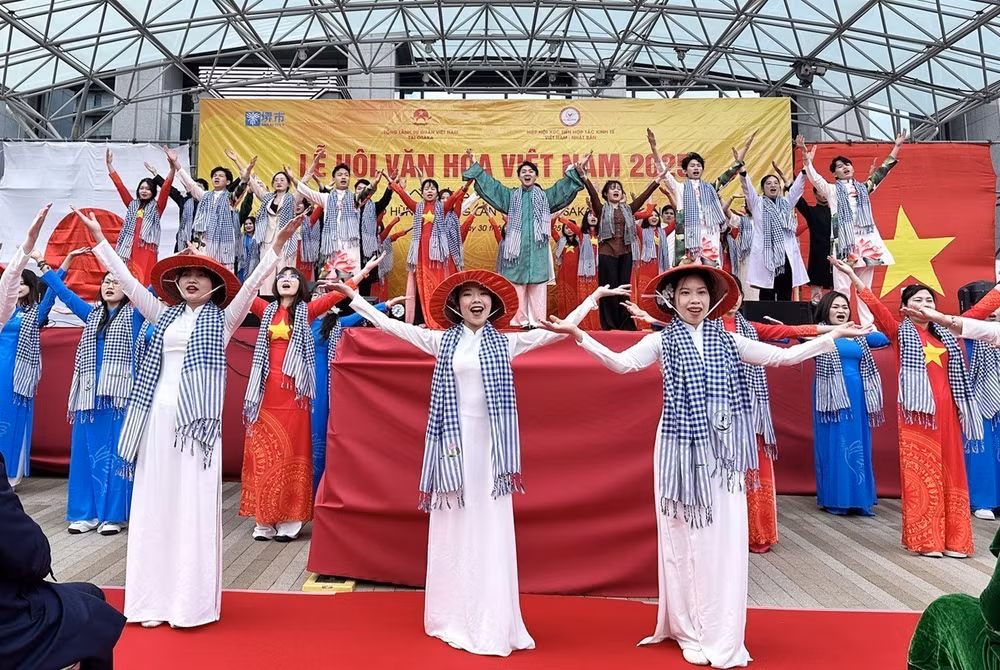 vna-potal-le-hoi-van-hoa-viet-nam-2025-tai-osaka-nhat-ban-7943607.jpg