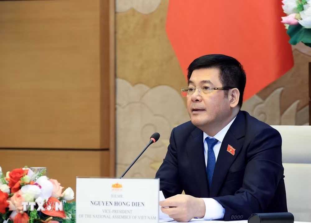 ttxvn-nang-luong-gio-toan-cau-8814166.jpg