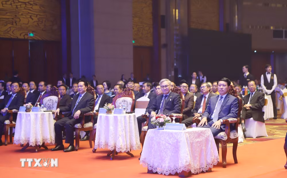 ttxvn-duong-sat-ket-noi-viet-nam-lao-8676459.jpg