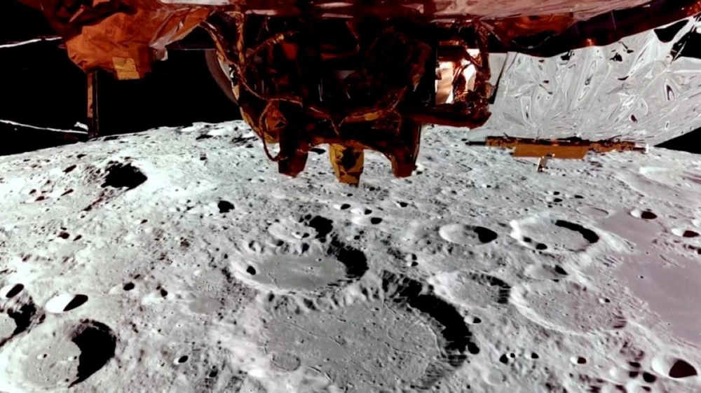 Tàu Đổ Bộ Resilience Của ispace Tiến Vào Quỹ Đạo Mặt Trăng