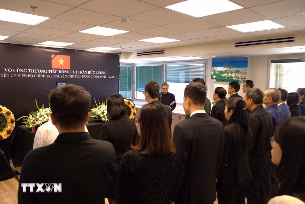 ttxvn-cong-dong-nguoi-viet-va-ban-be-tai-israel-nho-nguyen-chu-tich-nuoc-tran-duc-luong-8053711-2.jpg