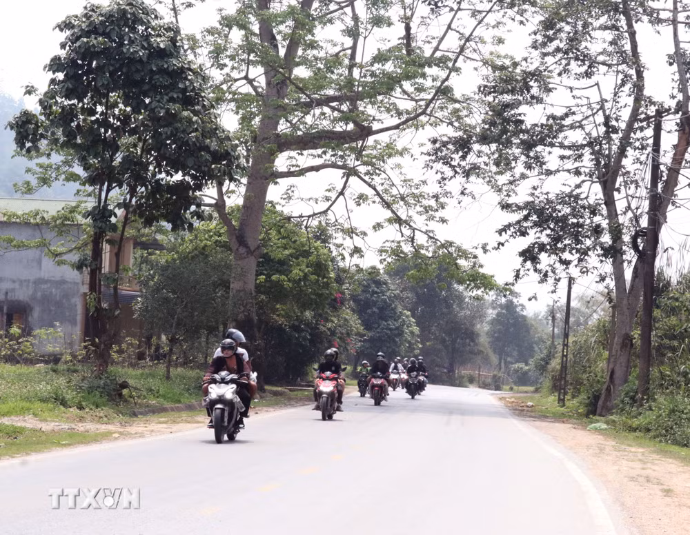 ttxvn-du-lich-tuyen-quang-ung-dung-cong-nghe-so-trong-quang-ba-va-kinh-doanh-dich-vu-8690739-3.jpg