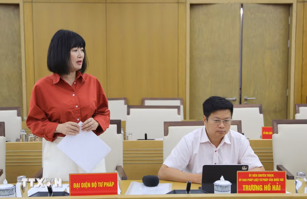 ttxvn-chuyen-gia-dong-gop-y-kien-ve-du-thao-luat-hoa-giai-o-co-so-sua-doi-8871510-2.jpg