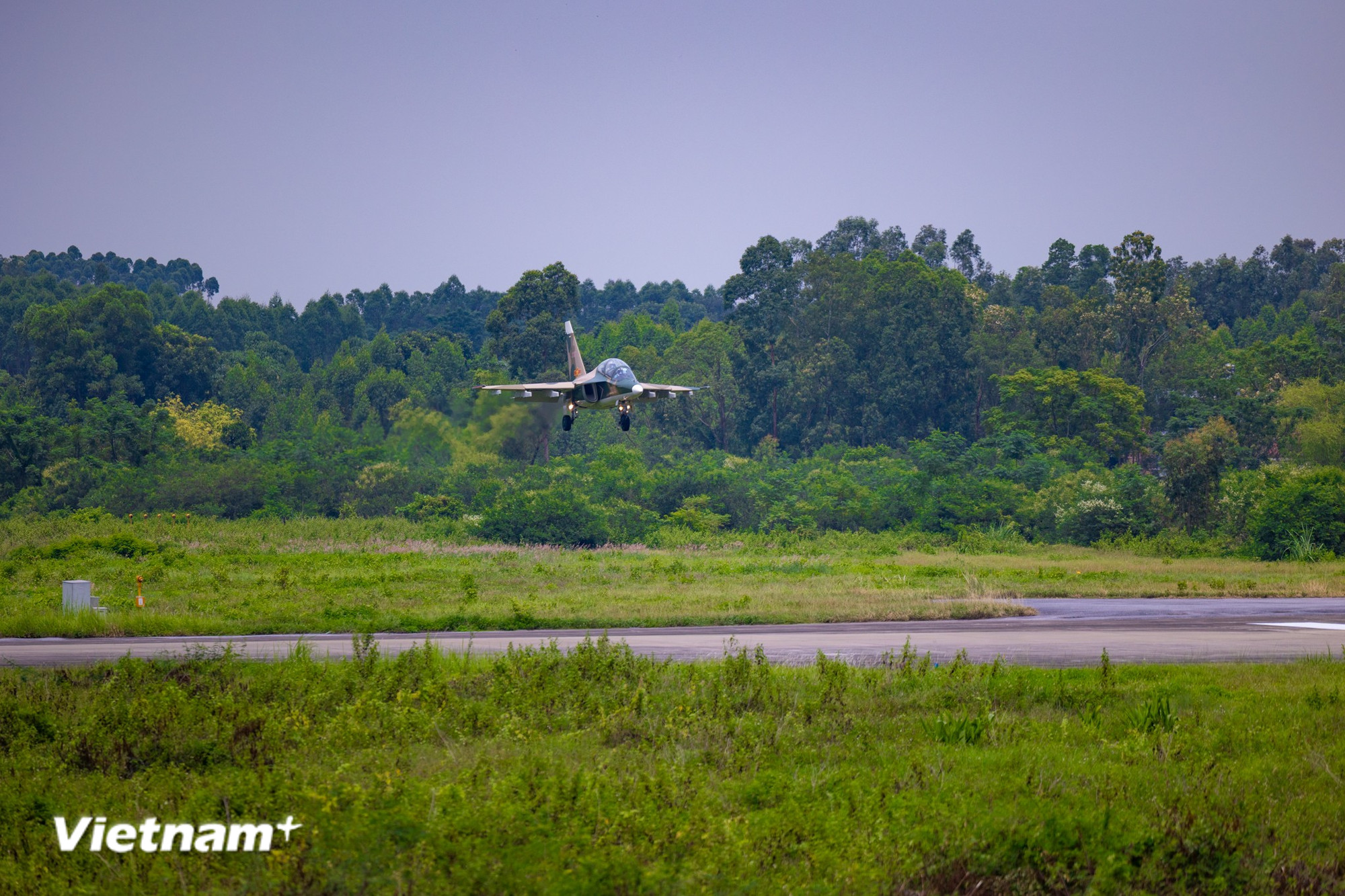vnp-yak-130-19.jpg