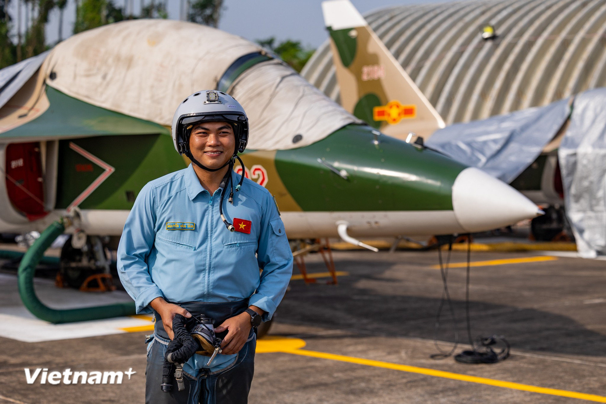 vnp-yak-130-9.jpg