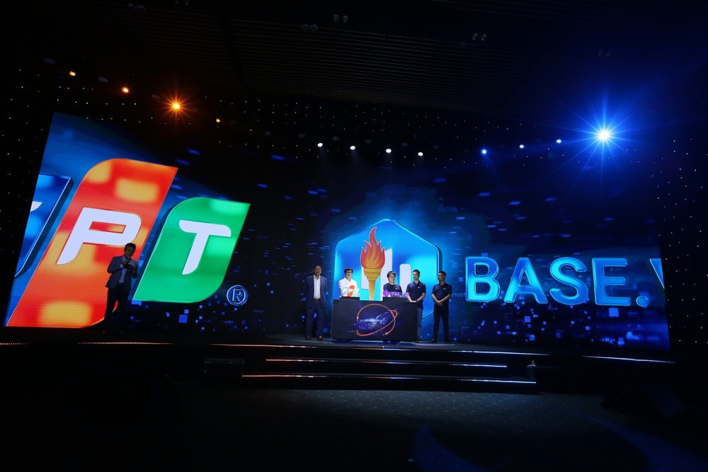 FPTコーポレーションはBase.vnと提携し、中小企業に包括的なビジネス管理プラットフォームを提供しています。 (写真:ミン・ソン/ベトナム+) fpt-base-1.jpg