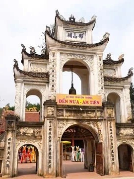 Cổng Nghinh môn - đền Nưa. (Nguồn: Bộ Văn hóa, Thể thao và Du lịch)