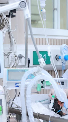 Từ những ngày cận Tết, bệnh viện Bạch Mai bước vào giai đoạn cao điểm với yêu cầu chủ động, sẵn sàng ứng phó. (Ảnh: Minh Quyết/TTXVN)