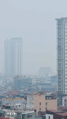 Không khí Hà Nội ở mức trung bình. (Ảnh: Hoàng Hiếu/TTXVN)