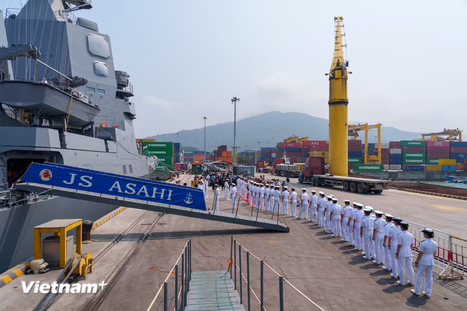 Chuyến thăm hữu nghị sẽ kéo dài trong 4 ngày, từ ngày 2 đến 5/4/2026, với sự tham gia của 220 sĩ quan và thủy thủ. (Ảnh: Thanh Phong/Vietnam+)