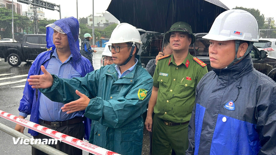 Theo lãnh đạo UBND phường An Hải, sự cố không gây thiệt hại về người, địa phương đã cử cán bộ đến hiện trường kiểm tra vụ việc. (Ảnh: Thanh Phong/Vietnam+)