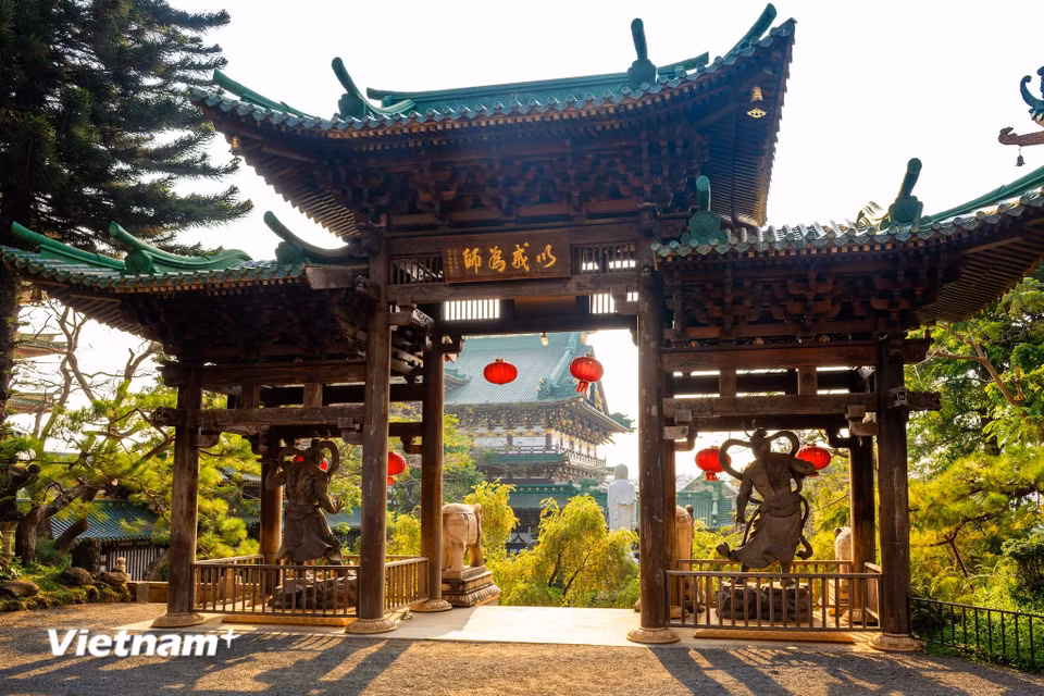 Tất cả những điều đó đã góp phần tạo nên một điểm đến cần phải đến cho du khách thập phương khi có dịp du lịch đến Pleiku hay Gia Lai. (Ảnh: Minh Sơn/Vietnam+)