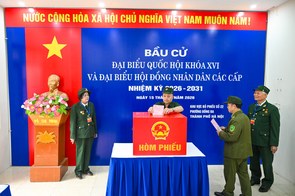 Sau quá trình chạy thử nghiệm quy trình bỏ phiếu, kiểm phiếu; khu vực bầu cử số 22 cơ bản đã hoàn tất các phần việc theo kế hoạch, sẵn sàng cho ngày bầu cử 15/3 diễn ra nghiêm túc, an toàn, đúng quy định. (Ảnh: Minh Sơn/Vietnam+)