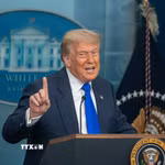 Tổng thống Mỹ Donald Trump phát biểu tại Nhà Trắng. (Ảnh: THX/TTXVN phát)