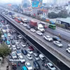 Ùn tắc giao thông đang gây thiệt hại ước tính 1,2 tỷ USD mỗi năm cho Hà Nội. (Ảnh: Hoài Nam/Vietnam+)