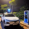 Cục Đăng kiểm Việt Nam nghiên cứu xây dựng mức giá đăng kiểm xe điện phù hợp. (Ảnh: Việt Hùng/Vietnam+)