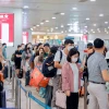 Nhiều đường bay đến các địa điểm du lịch có giá vé cao và chỗ gần như đã kín trong dịp nghỉ lễ 30/4-1/5. (Ảnh: PV/Vietnam+)