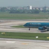 Máy bay của Vietnam Airlines tại Sân bay quốc tế Nội Bài. (Ảnh: Việt Hùng/Vietnam+)