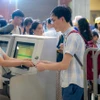 Ngày cuối nghỉ lễ 30/4-1/5, lượng hành khách đi máy bay tại Sân bay Nội Bài và Tân Sơn Nhất sẽ vẫn rất cao. (Ảnh: PV/Vietnam+)