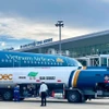 Vietnam Airlines sử dụng nhiên liệu hàng không bền vững (SAF) - dẫn đầu xu hướng hàng không xanh. (Ảnh: PV/Vietnam+)