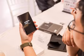 Galaxy Z Fold 8 vượt bản Ultra, trở thành 'át chủ bài' doanh số tại Việt Nam?