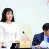 Phó Chủ nhiệm Ủy ban Công tác đại biểu Tạ Thị Yên trả lời câu hỏi của phóng viên các cơ quan thông tấn, báo chí. (Ảnh: Tuấn Anh/TTXVN)