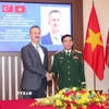 Đại tướng, Bộ trưởng Bộ Quốc phòng Phan Văn Giang và Tiến sỹ Haluk Gorgun tại buổi tiếp. (Ảnh: Trọng Đức/TTXVN)