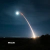 Vụ phóng thử tên lửa đạn đạo xuyên lục địa (ICBM) Minuteman III tại Căn cứ không quân Vandenberg, California, Mỹ ngày 5/2/2020. (Ảnh: AFP/TTXVN)