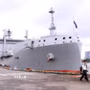 Tàu tiếp tế HMNZS Aotearoa, con tàu lớn nhất của hải quân New Zealand cập Cảng quốc tế Thành phố Hồ Chí Minh tháng 9/2023. (Ảnh: Xuân Khu/TTXVN)