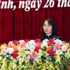 Chủ tịch HĐND tỉnh Quảng Ninh Trịnh Thị Minh Thanh phát biểu tại kỳ họp. (Ảnh: Văn Đức/TTXVN)