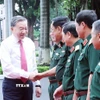 Tổng Bí thư Tô Lâm với lãnh đạo Quân ủy Trung ương, Bộ Quốc phòng và Tổng cục Chính trị Quân đội nhân dân Việt Nam. (Ảnh: Thống Nhất/TTXVN)