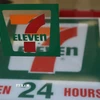 Logo của chuỗi cửa hàng tiện lợi 7-Eleven ở Sydney, Australia ngày 1/9/2015. (Ảnh: AFP/TTXVN)