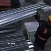 Công nhân làm việc tại nhà máy phân phối thép ở Monterrey, Mexico. (Ảnh: Getty Images/TTXVN)