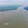 Sông Dương Tử qua tỉnh Giang Tô, Trung Quốc,. (Ảnh: THX/TTXVN)