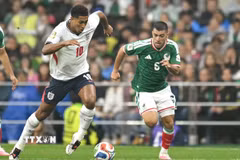 Mexico và Anh quyết đấu tranh vé tứ kết World Cup 2026. (Ảnh: AFP/TTXVN)