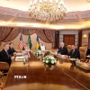 Phái đoàn Mỹ và Ukraine trong cuộc đàm phán tại Jeddah (Saudi Arabia), ngày 11/3/2025. (Ảnh: THX/TTXVN)