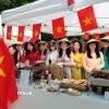 Không gian "Bếp Việt" thu hút bạn bè quốc tế. (Ảnh: Lê Hoàng/TTXVN)
