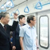 Tổng Bí thư trò chuyện cùng người dân trên tàu metro Thành phố Hồ Chí Minh