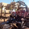 Chiếc xe buýt bị phá hủy do xung đột tại thành phố Omdurman (Sudan) ngày 10/12/2024. (Ảnh: THX/TTXVN)